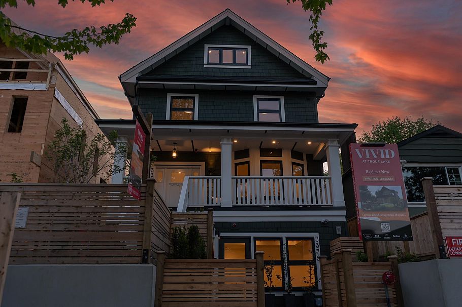 3381 Victoria Drive Vancouver, BC - 37