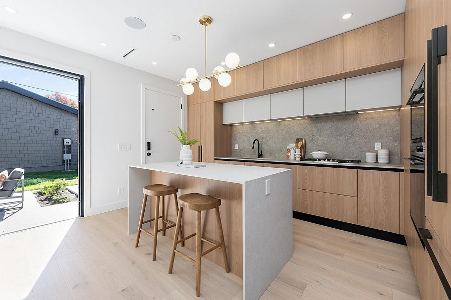 2 2626 W 41st Avenue Vancouver, BC - 8