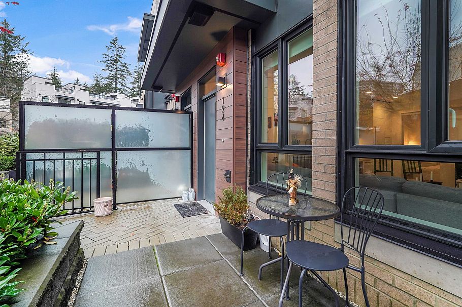 124 2035 Glenaire Drive North Vancouver, BC - 16