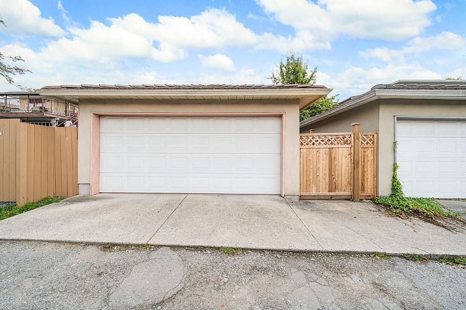 5657 Kerr Street Vancouver, BC - 29