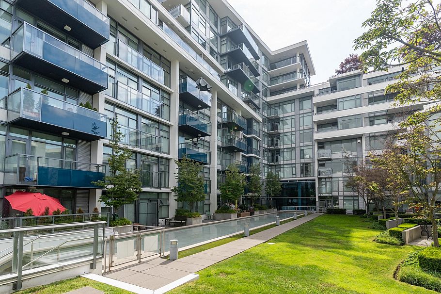 202 1777 W 7th Avenue Vancouver, BC - 18