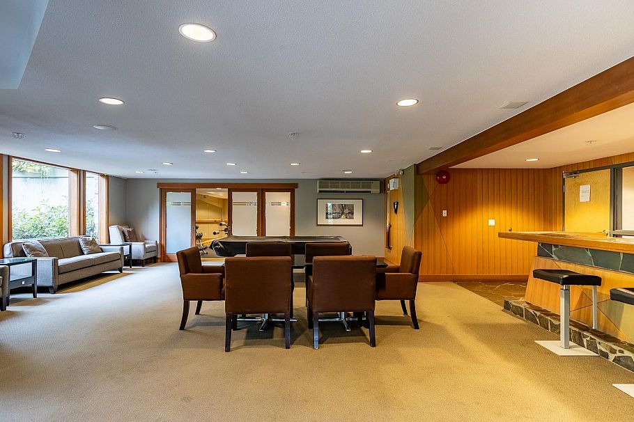 301 560 Raven Woods Drive North Vancouver, BC - 30