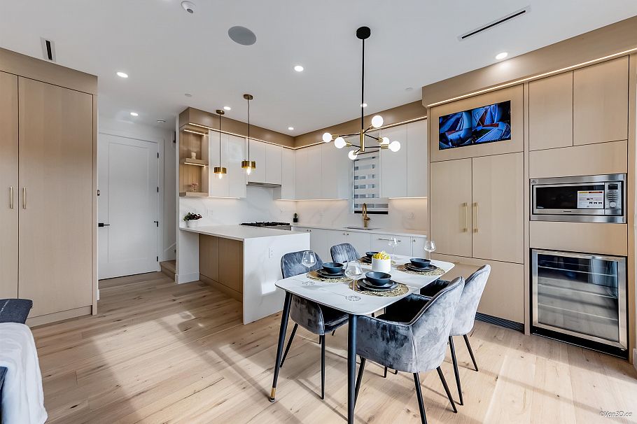 2 150 E 51 Avenue Vancouver, BC - 8