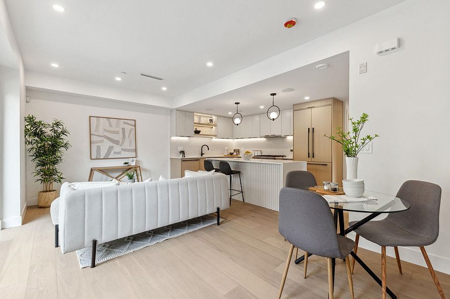 3383 Victoria Drive Vancouver, BC - 8