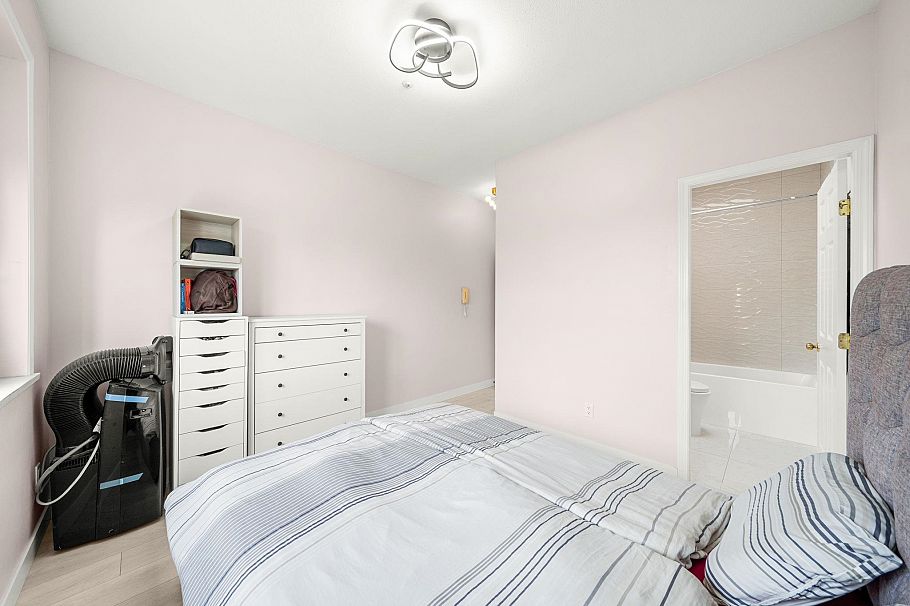 5657 Kerr Street Vancouver, BC - 12