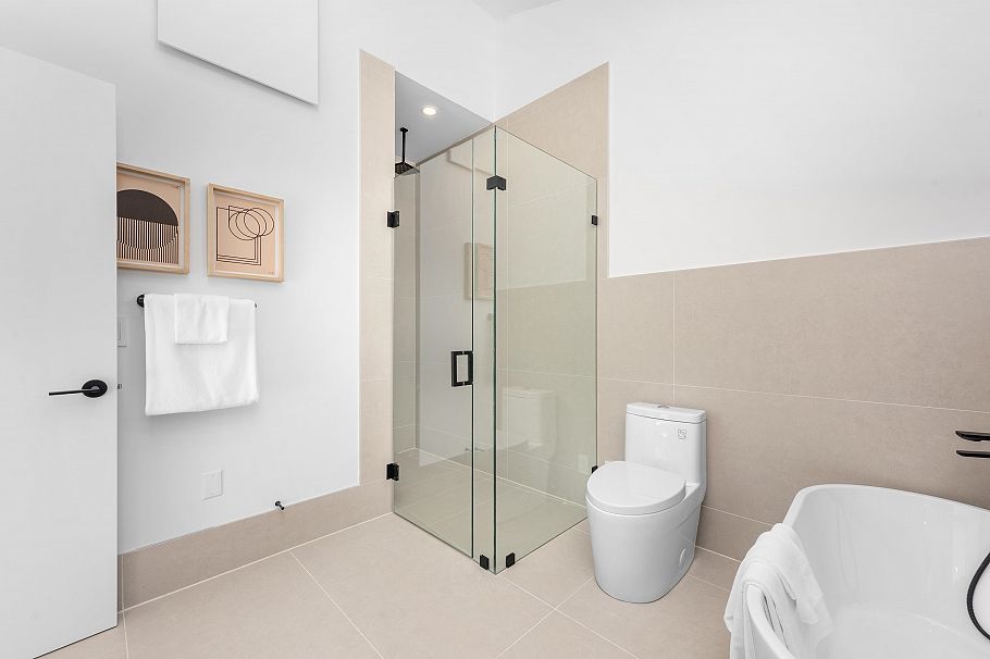 2 2626 W 41st Avenue Vancouver, BC - 19