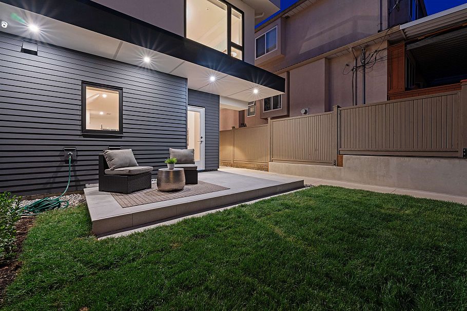 1 1632 E 21st Avenue Vancouver, BC - 28