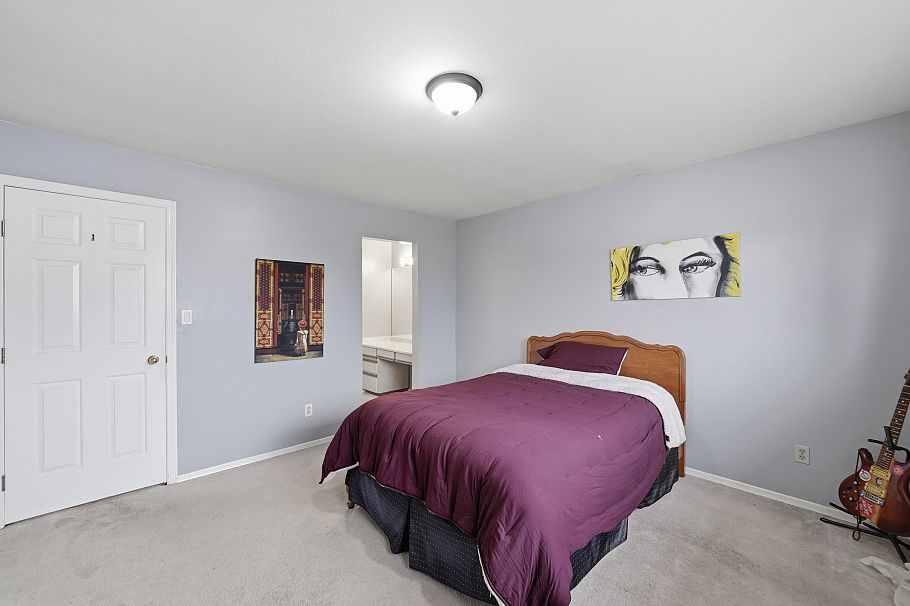 2915 Charles Street Vancouver, BC - 20