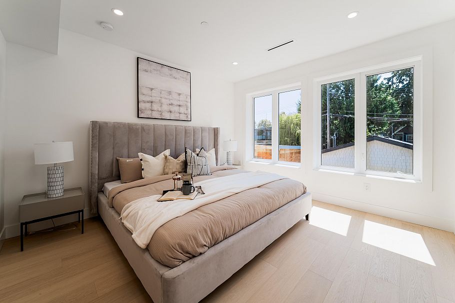 968 W 17th Avenue Vancouver, BC - 25