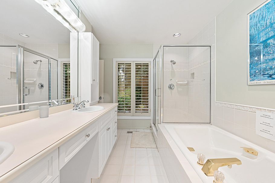 3535 W 47th Avenue Vancouver, BC - 19