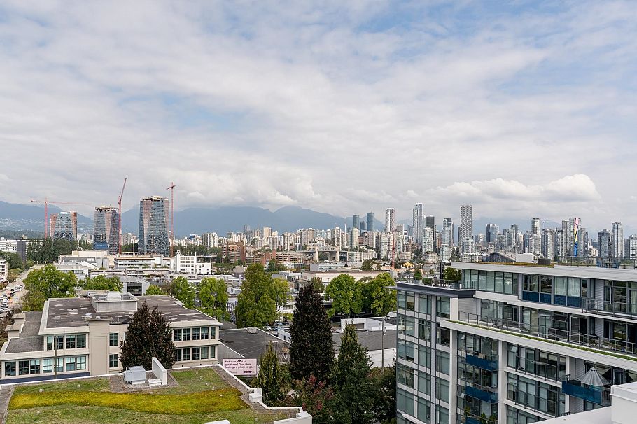 202 1777 W 7th Avenue Vancouver, BC - 17