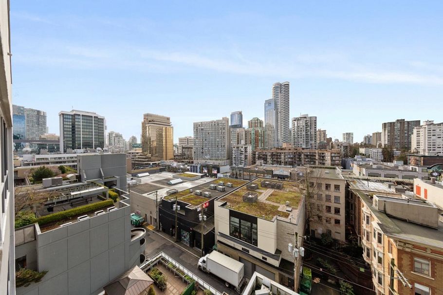 910 1060 Alberni Street Vancouver, BC - 16