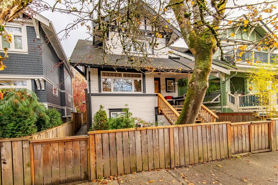 2238 Stephens Street Vancouver, BC - 1
