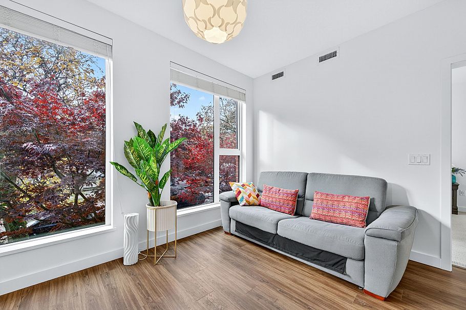 205 7928 Yukon Street Vancouver, BC - 11