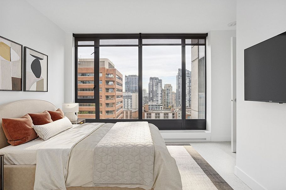 1502 1133 Hornby Street Vancouver, BC - 12