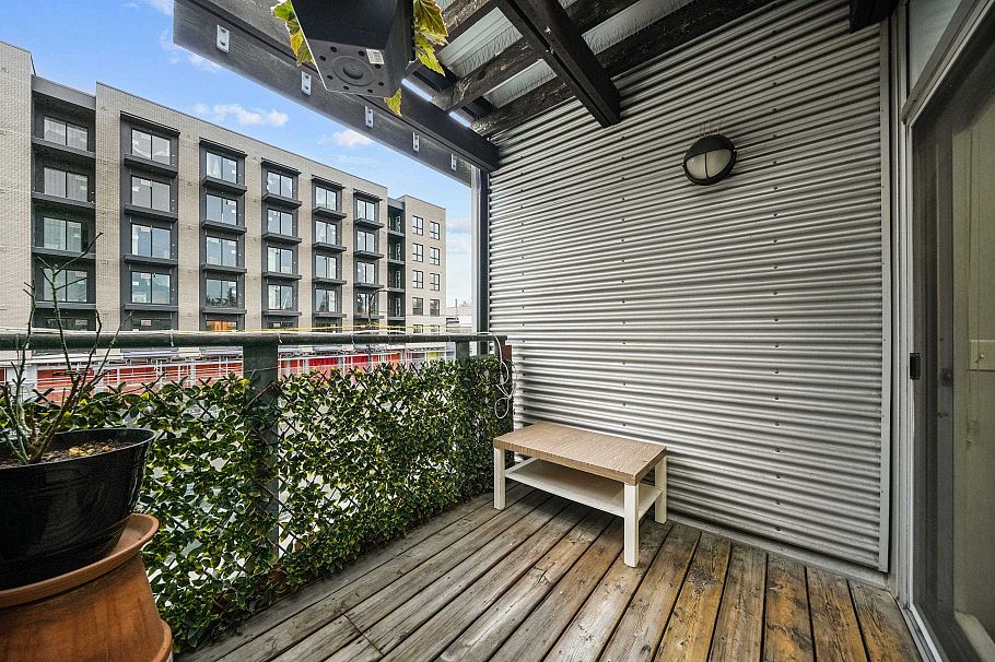 203 6460 Main Street Vancouver, BC - 9