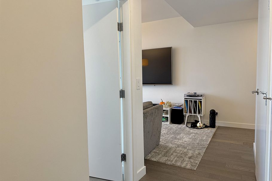 3605 1480 Howe Street Vancouver, BC - 20