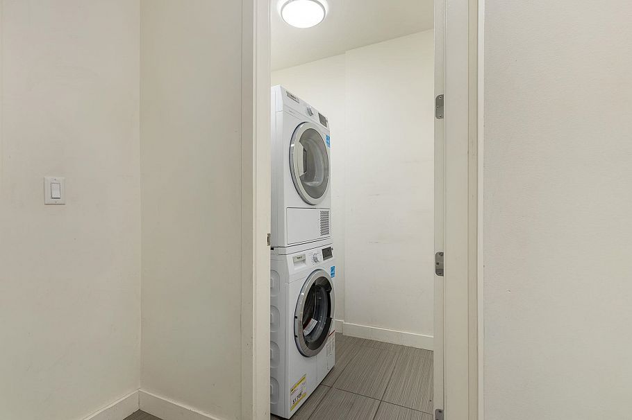 218 3333 Main Street Vancouver, BC - 15