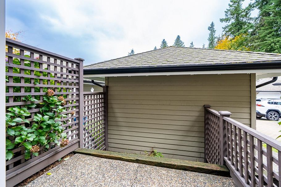 2912 Mt Seymour Parkway North Vancouver, BC - 30