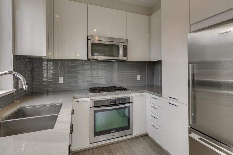 307 217 W 8th Street North Vancouver, BC - 12