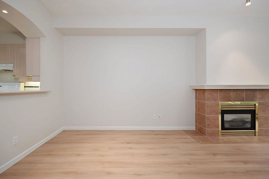 420 3600 WINDCREST DRIVE, North Vancouver BC V7G 2S5 North Vancouver, BC - 9