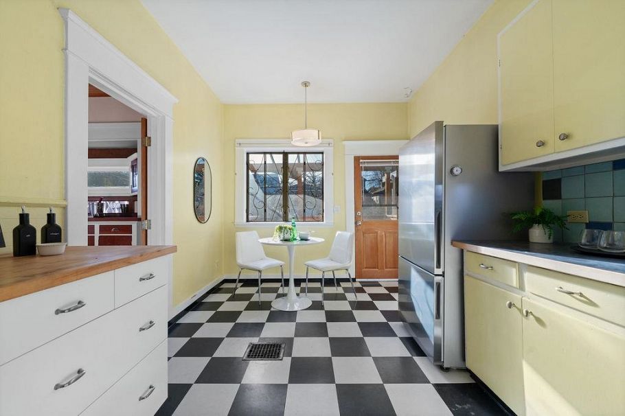 2130 Parker Street Vancouver, BC - 18