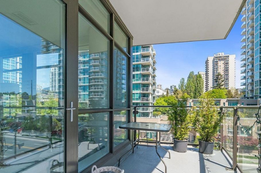 602 162 Victory Ship Way North Vancouver, BC - 15