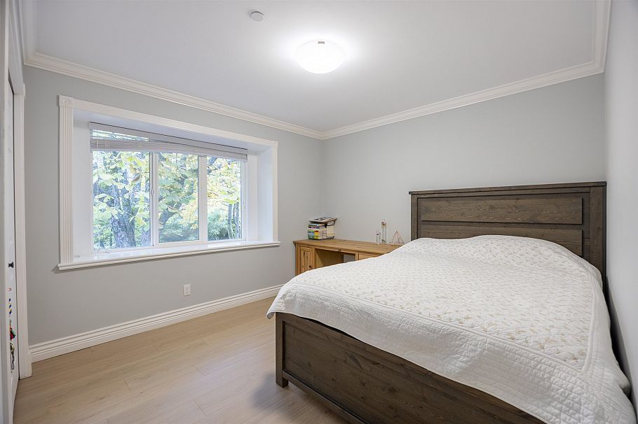 4203 W 14th Avenue Vancouver, BC - 25