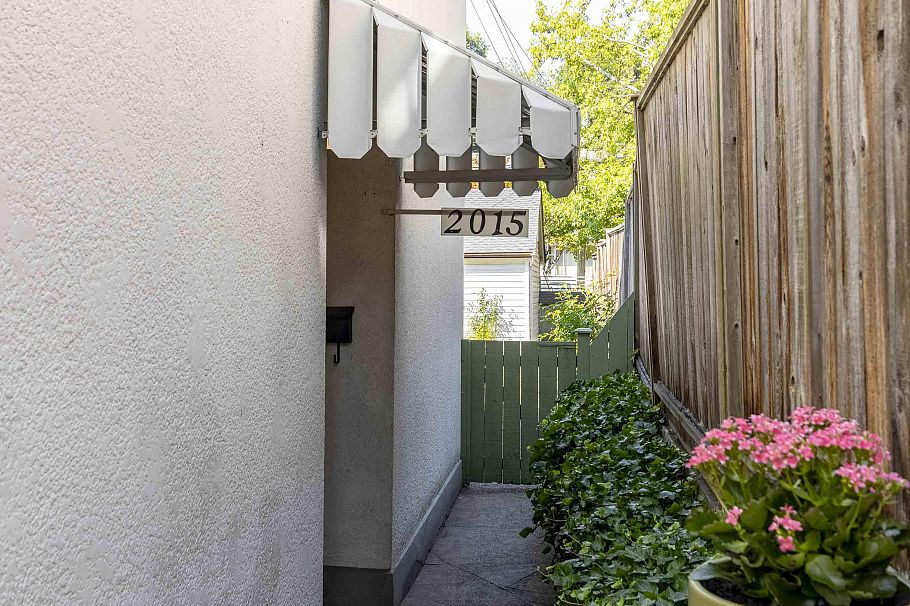 2015 W 13th Avenue Vancouver, BC - 12