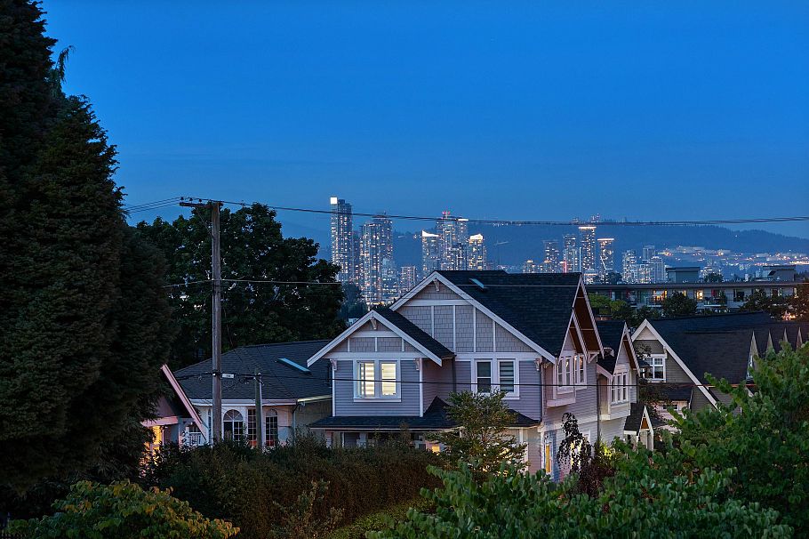 1 1632 E 21st Avenue Vancouver, BC - 31