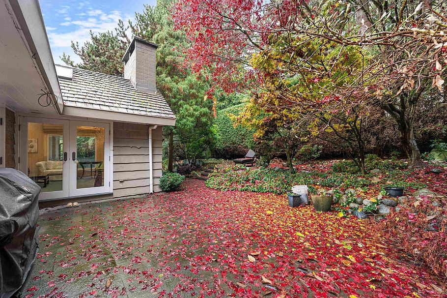 3535 W 47th Avenue Vancouver, BC - 36