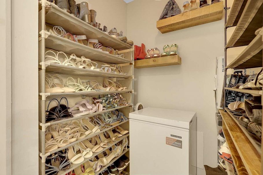 320 4550 Fraser Street Vancouver, BC - 28