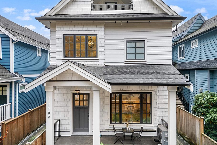 1 1166 E 11th Avenue Vancouver, BC - 31