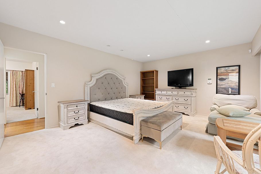 3535 W 47th Avenue Vancouver, BC - 17