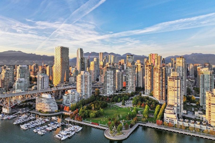 2805 583 Beach Crescent Vancouver, BC - 2