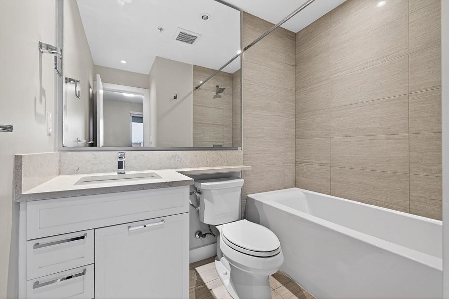 303 1728 Gilmore Avenue Burnaby, BC - 20