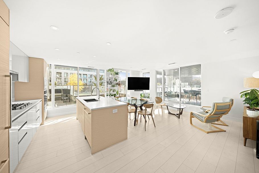 320 3538 Sawmill Crescent Vancouver, BC - 8