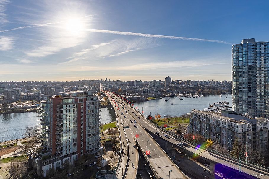 912 68 Smithe Street Vancouver, BC - 18