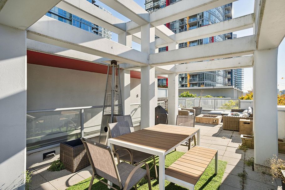 698 Citadel Parade Vancouver, BC - 24