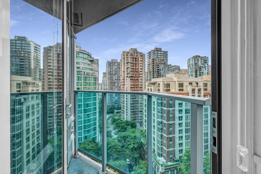 1805 788 Hamilton Street Vancouver, BC - 16