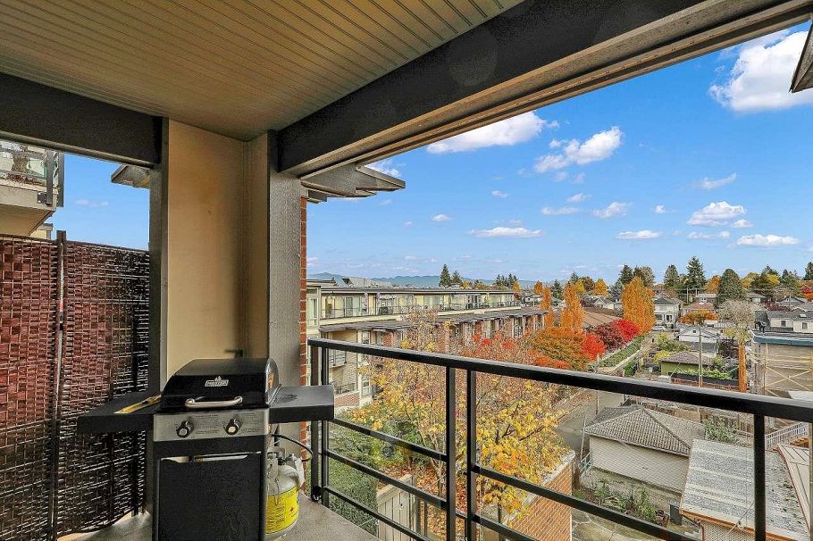 320 4550 Fraser Street Vancouver, BC - 22