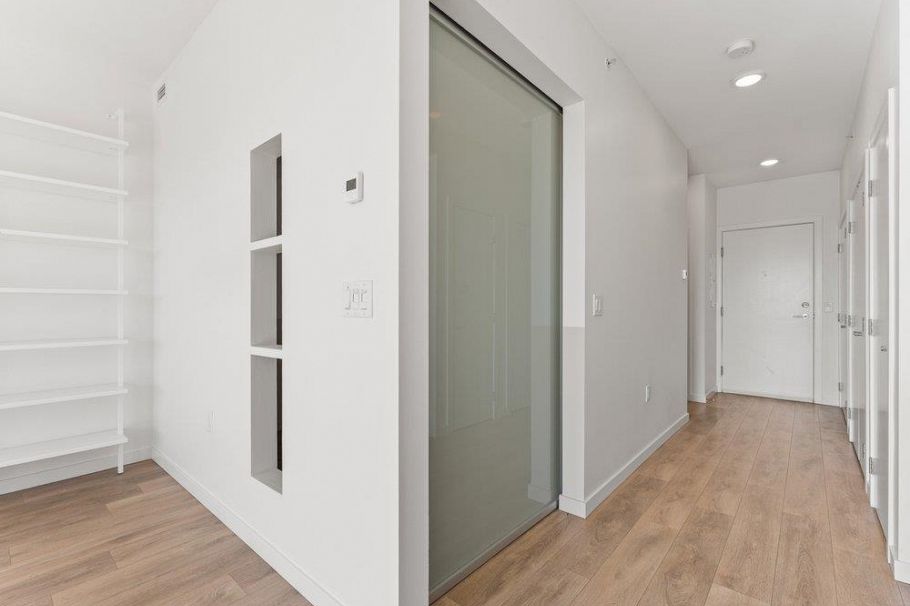 509 725 Marine Drive North Vancouver, BC - 9