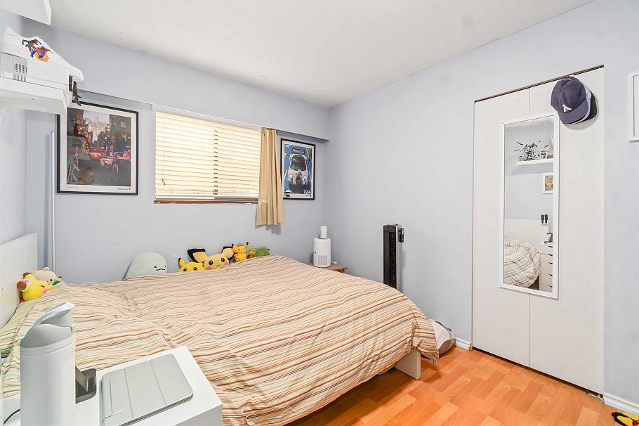 5820 Earles Street Vancouver, BC - 15