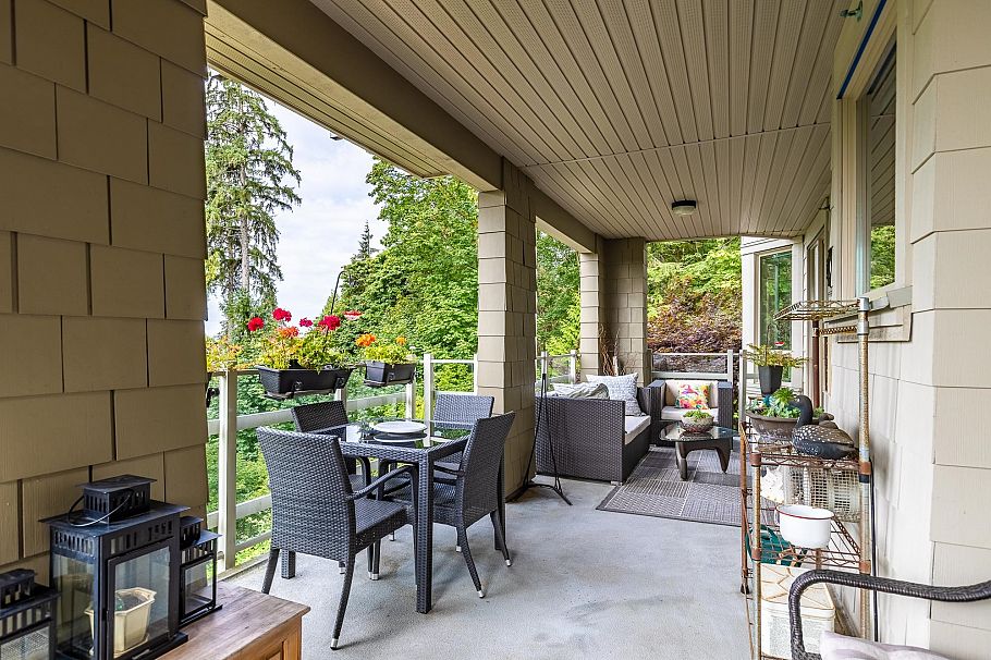 301 560 Raven Woods Drive North Vancouver, BC - 23