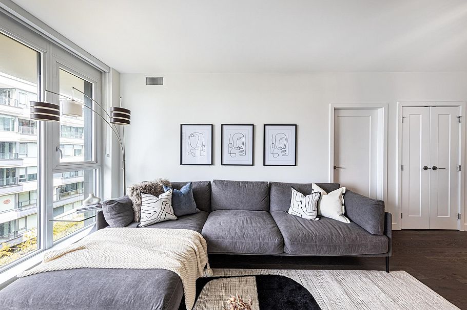 902 3331 No. 3 Road Richmond, BC - 8