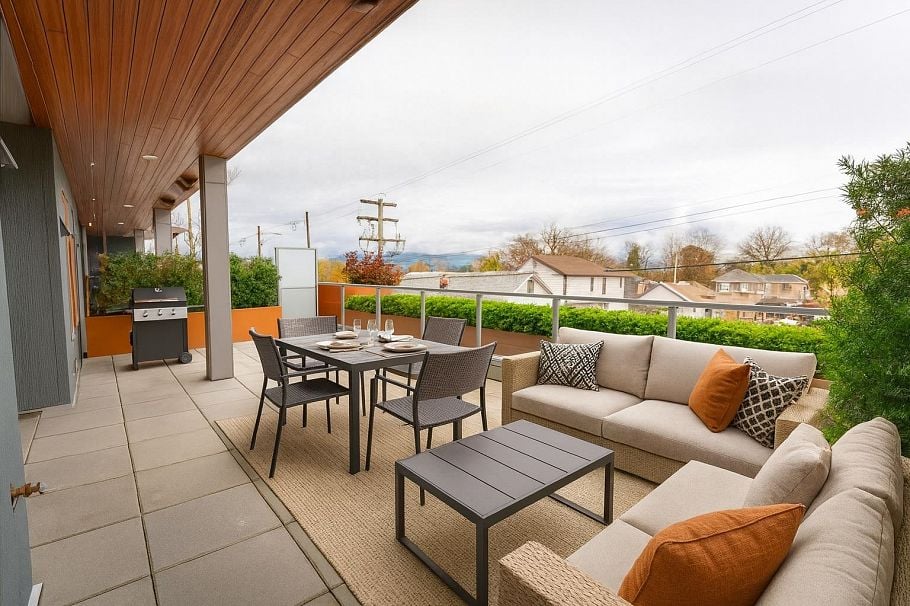 202 2408 Grant Street Vancouver, BC - 2