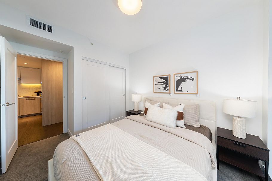 902 3331 No. 3 Road Richmond, BC - 20