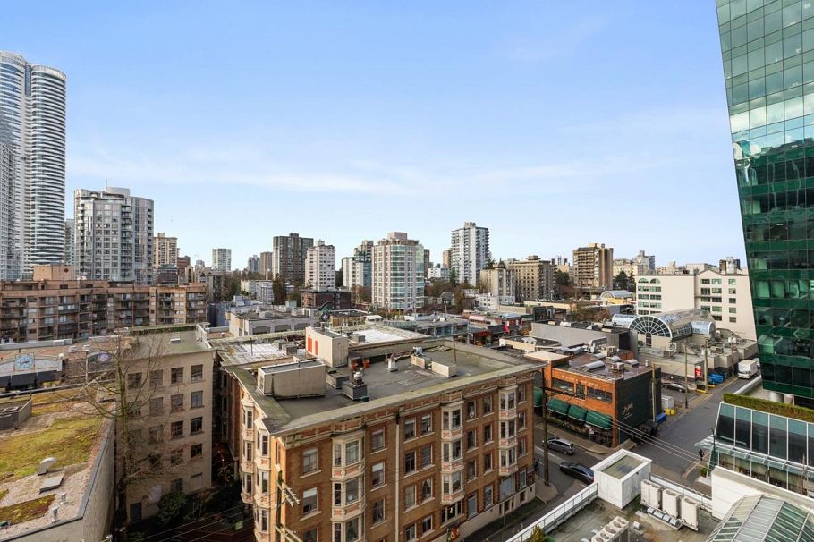 910 1060 Alberni Street Vancouver, BC - 17