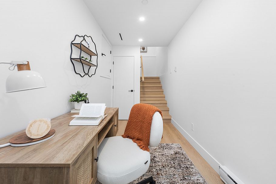 2 2626 W 41st Avenue Vancouver, BC - 26