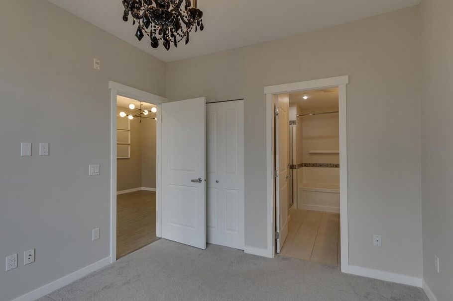 307 217 W 8th Street North Vancouver, BC - 22